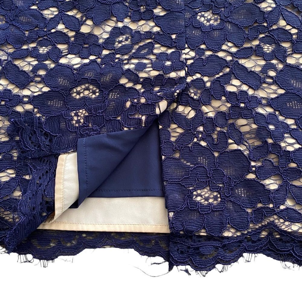 Vince Camuto | Allover Lace Halter Midi Dress, Size 12 - Picture 8 of 13